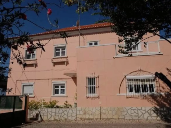 Residência Sénior Vivenda das Rosas